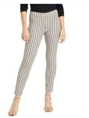A New Day Size 18 Plaid Pants Elastic Waist Two Slant Front Pockets